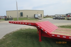 (6) Tapered neck (semi trailers)