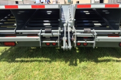 (8) 5' hydraulic gorilla ramp (20K-30K GVW)