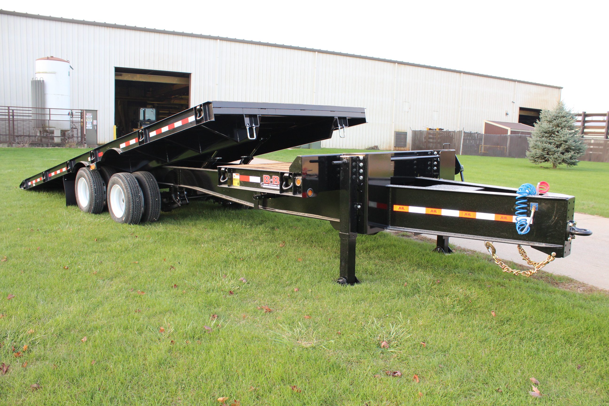 Tag-Style Flatbed Tilts - Behnke Enterprises